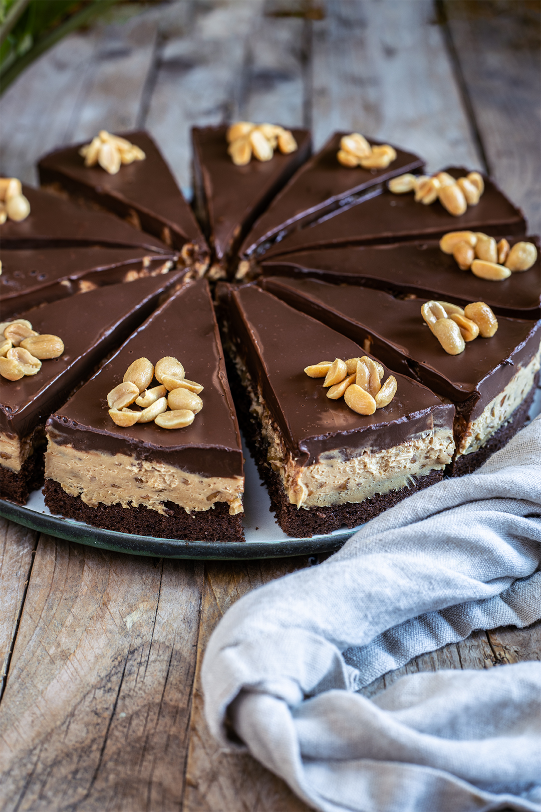 Snickers Torte vegan